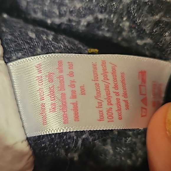 Girl's JUSTICE Sherpa fuzzy faux fur pullover with pockets size 10 - Picture 10 of 10